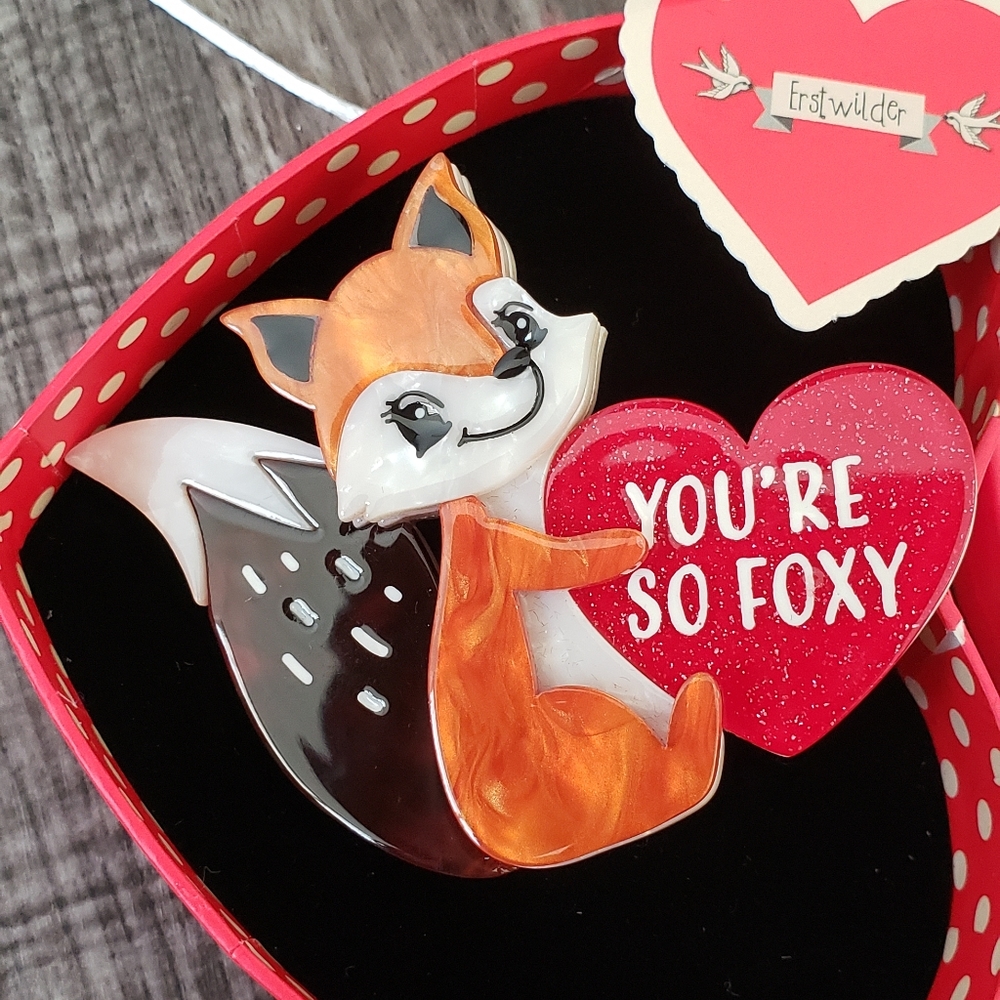 Erstwilder You're So Foxy brooch